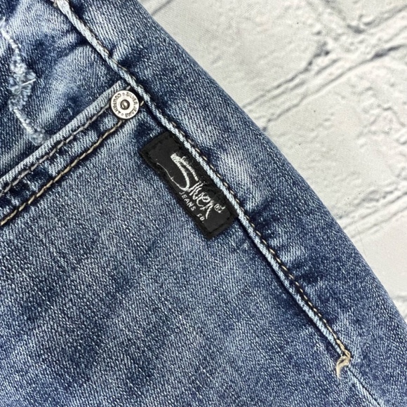 •|•SILVER JEANS•| Avery Bermuda Cuffed Jeans Shorts Size 31 (12) - Picture 6 of 13